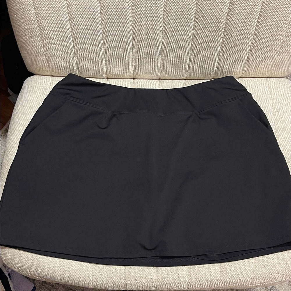 Tommy Bahama Black Golf Skort
